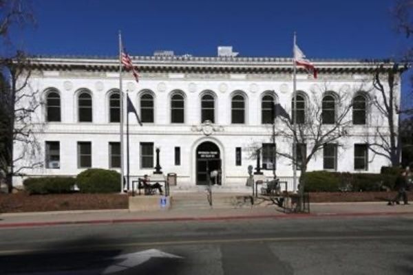 El Dorado Courthouse